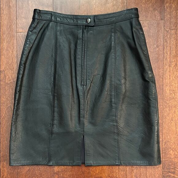 Vintage Code Nouveau Classic and Versatile Black Leather Pencil Skirt, Size 4/Sm - Picture 5 of 10